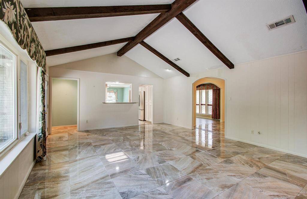 OVersized Living Room