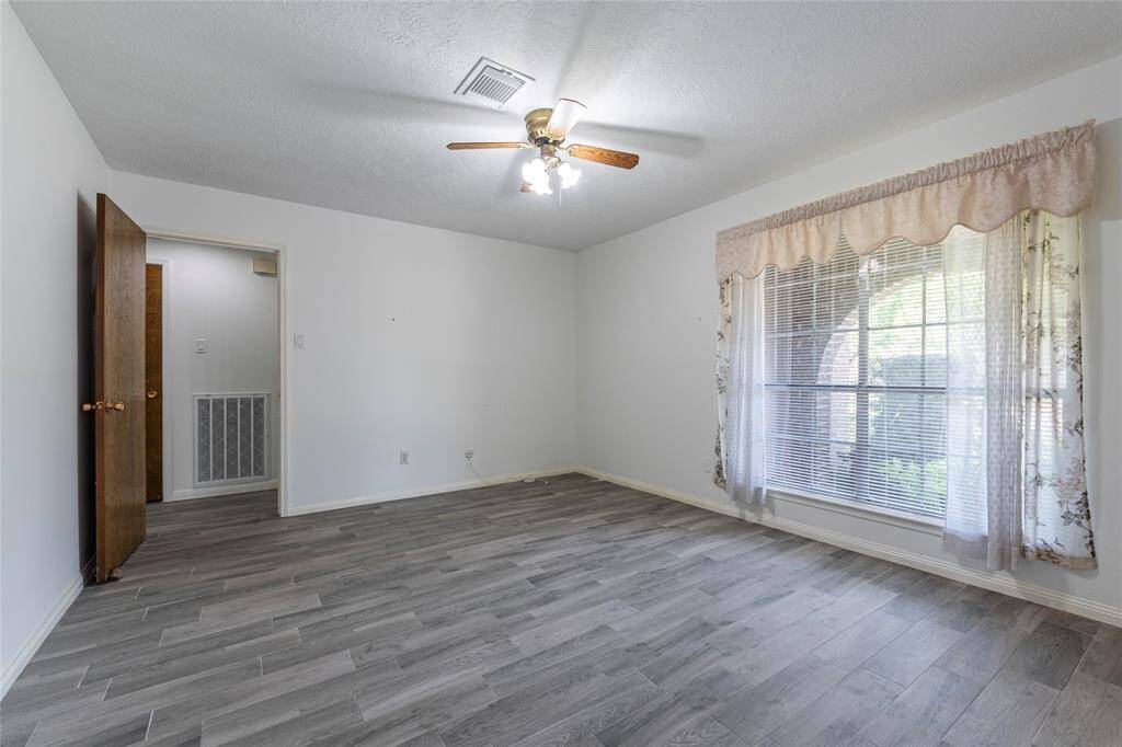 The large windows allow for plenty of natural lighting