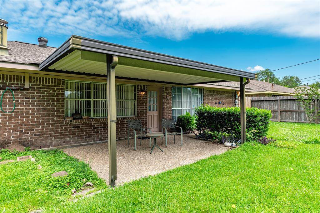 Covered back patio