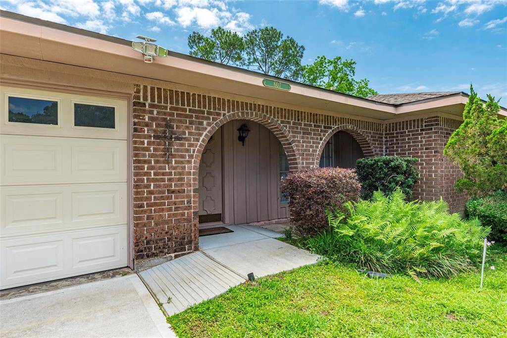 Perfect spot for relaxing, freshly updated entryway adds charm to the home.