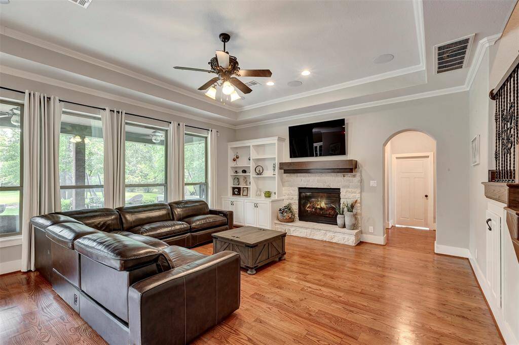 Living area with penty of natural light