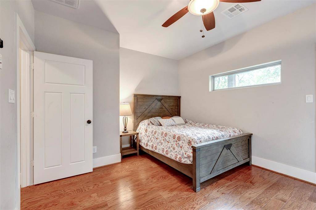 Guest Bedroom 1 with an en-suite bathroom