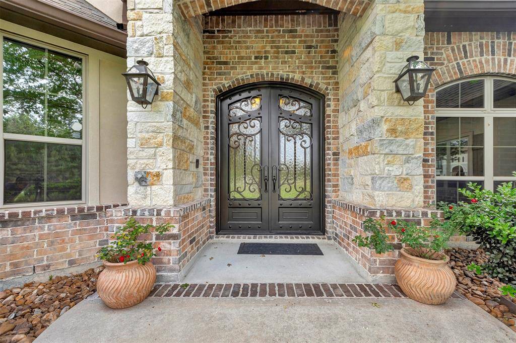 Elegant Entry with a double door