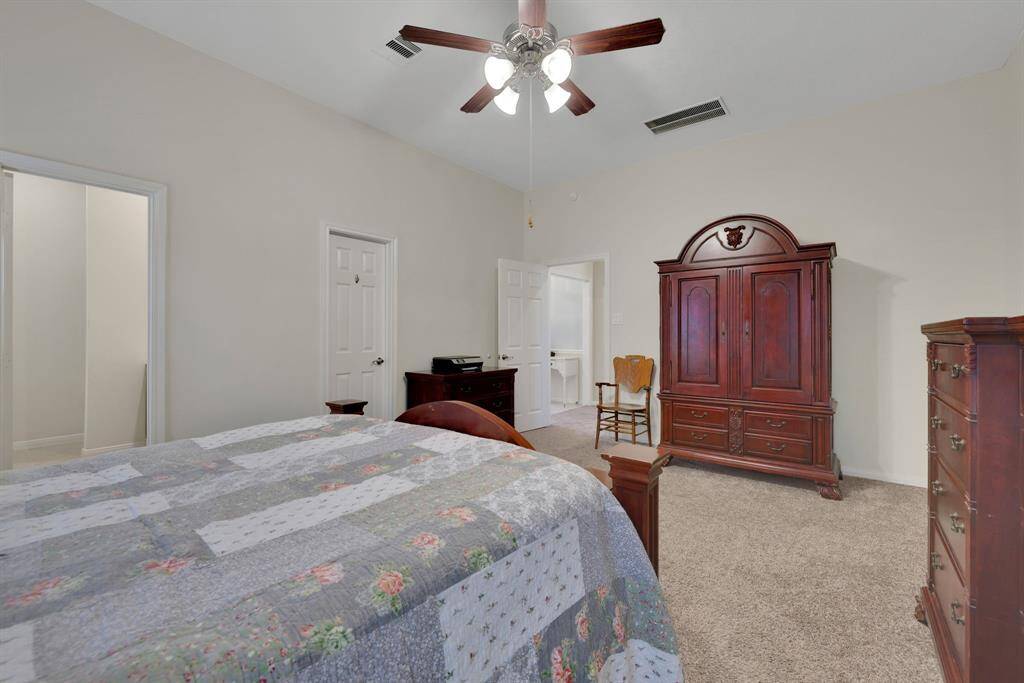 Primary ensuite with a large walk-in closet