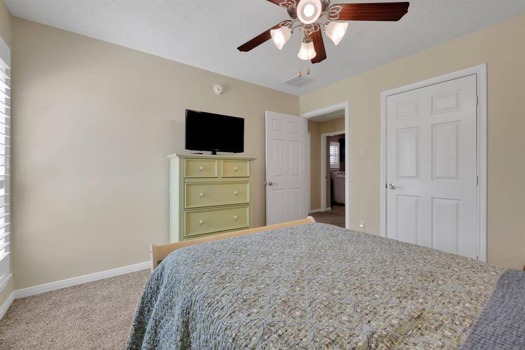 Bedroom #1