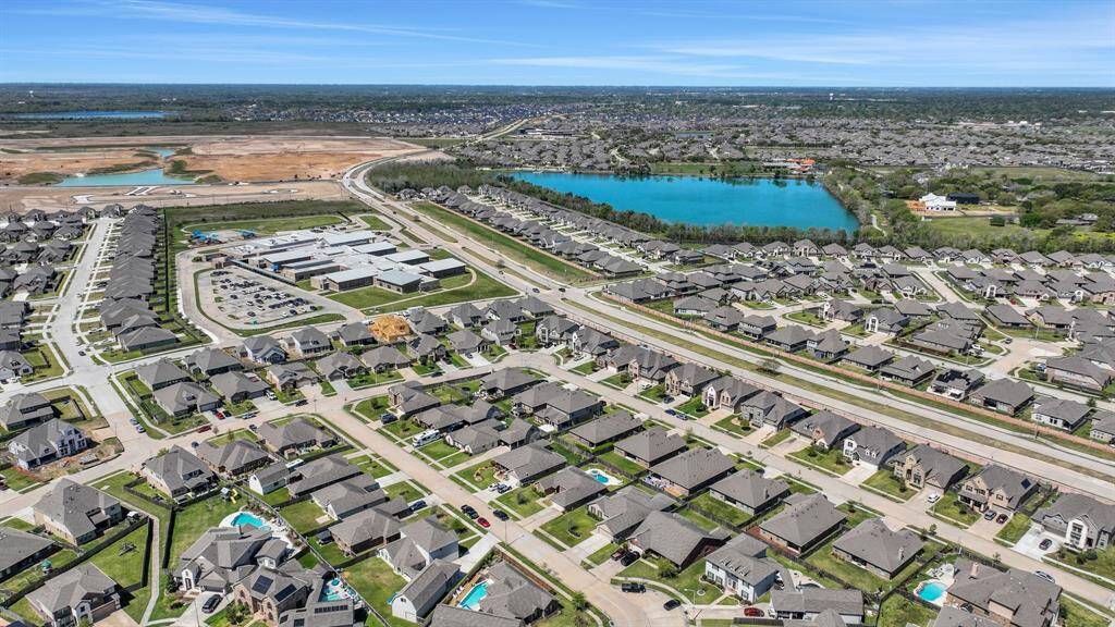 Aerial view of the community.