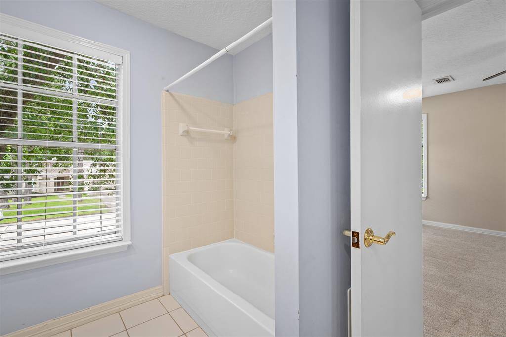 Alternate view of the primary en-suite.