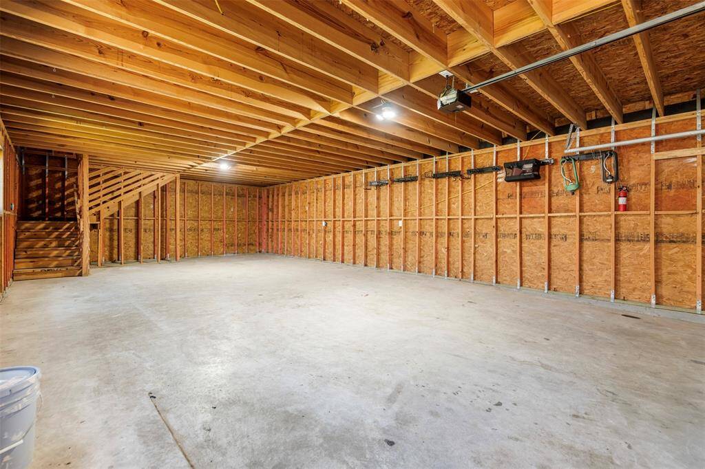 3 car Garage