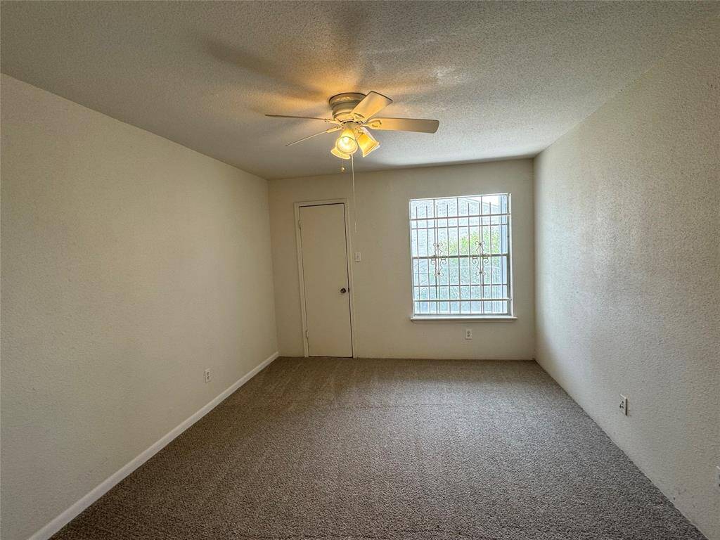 Secondary bedroom reverse view
