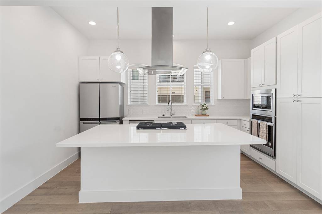 Front view of the kitchen.