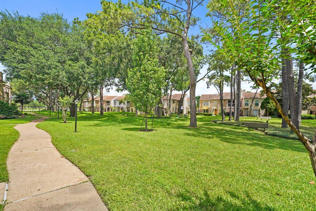 The community offers plenty of lush green space and scenic walking paths, perfect for enjoying the outdoors, whether you're taking a leisurely stroll or simply relaxing in nature.