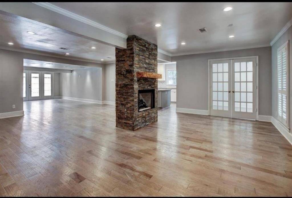 Great view of the dining, living room and office