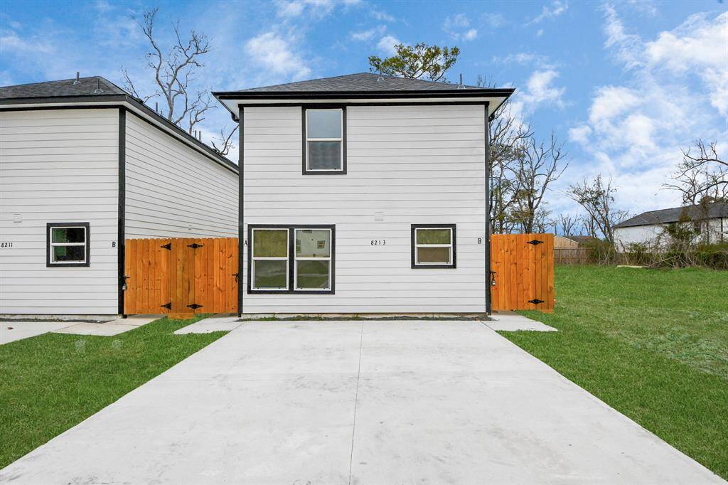Step into this new home!