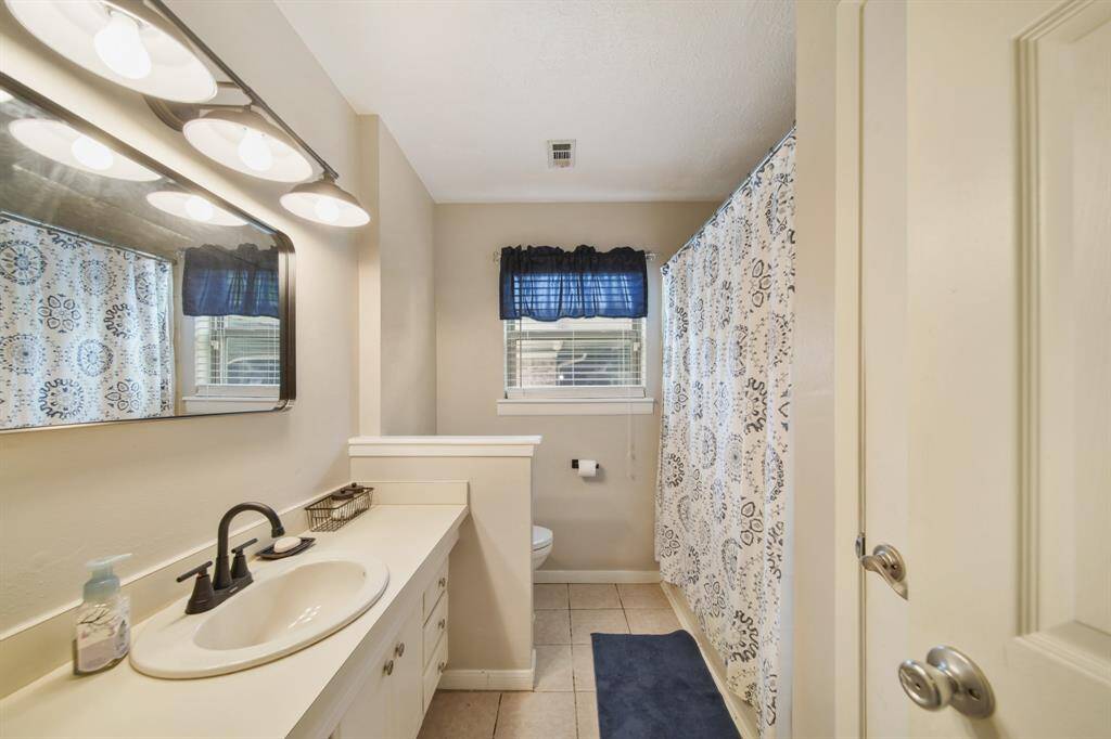 Guest bathroom
