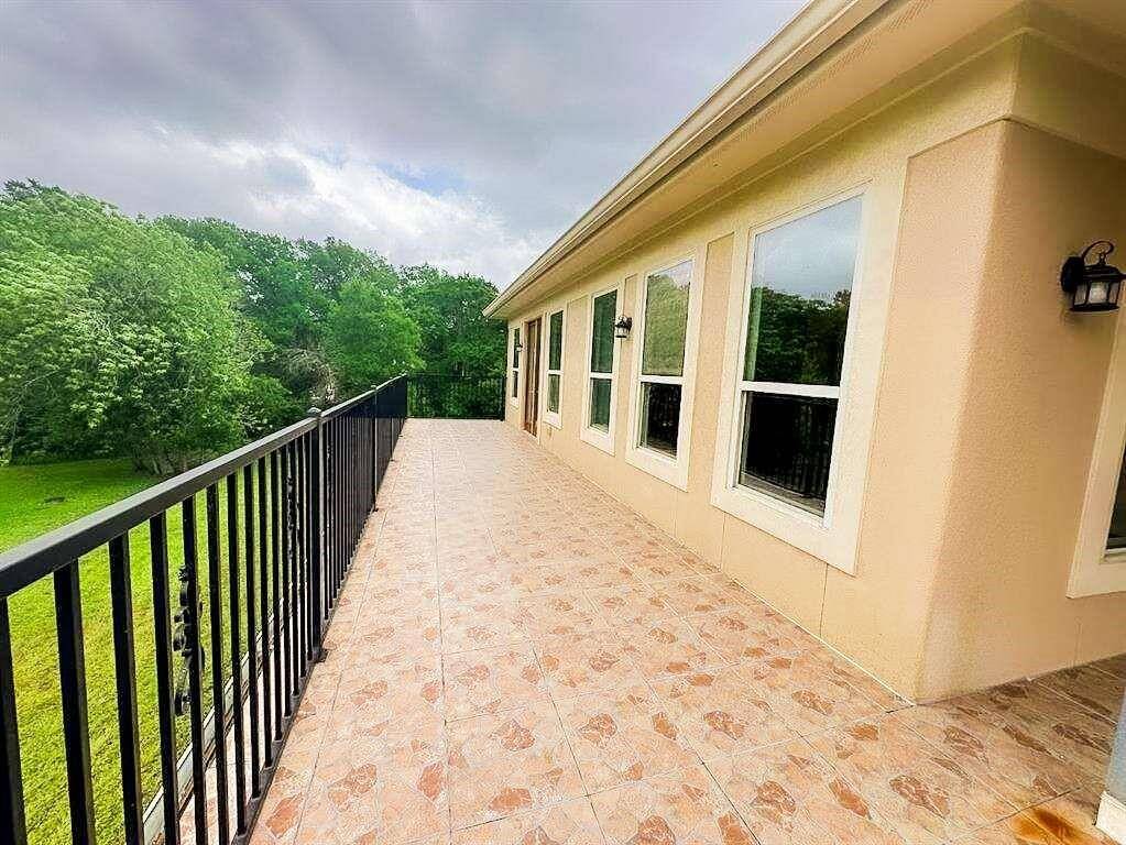 Property Image 46