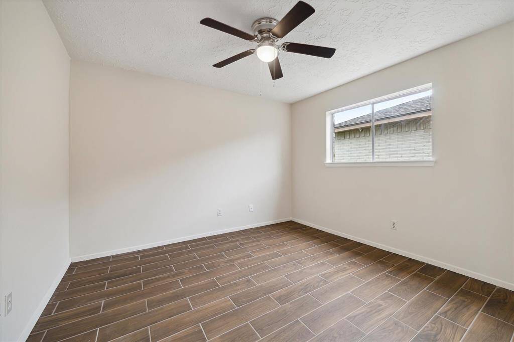 secondary bedroom #3