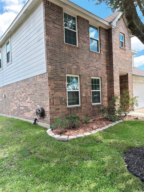 Spacious cul-de-sac lot offering privacy and ample room for outdoor activities.