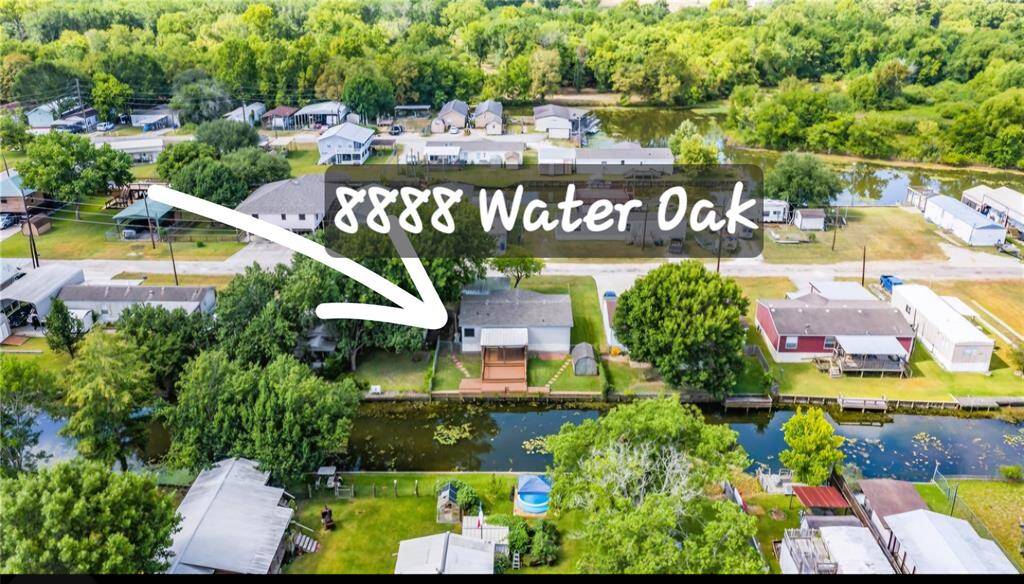 LOCATED ON THE CANAL