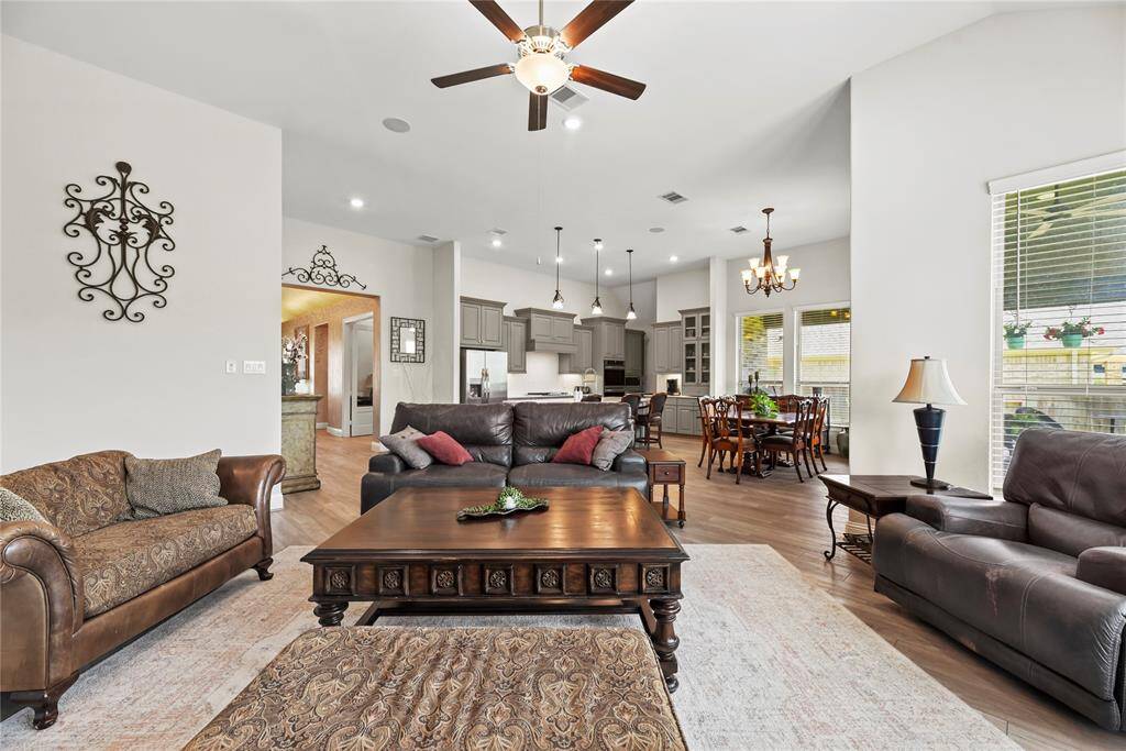 This is open-concept living at its finest—seamlessly blending space, light, and style for effortless everyday living and entertaining.