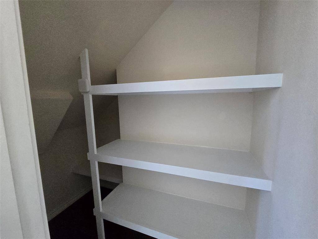 Closet # 3 of Bed 4