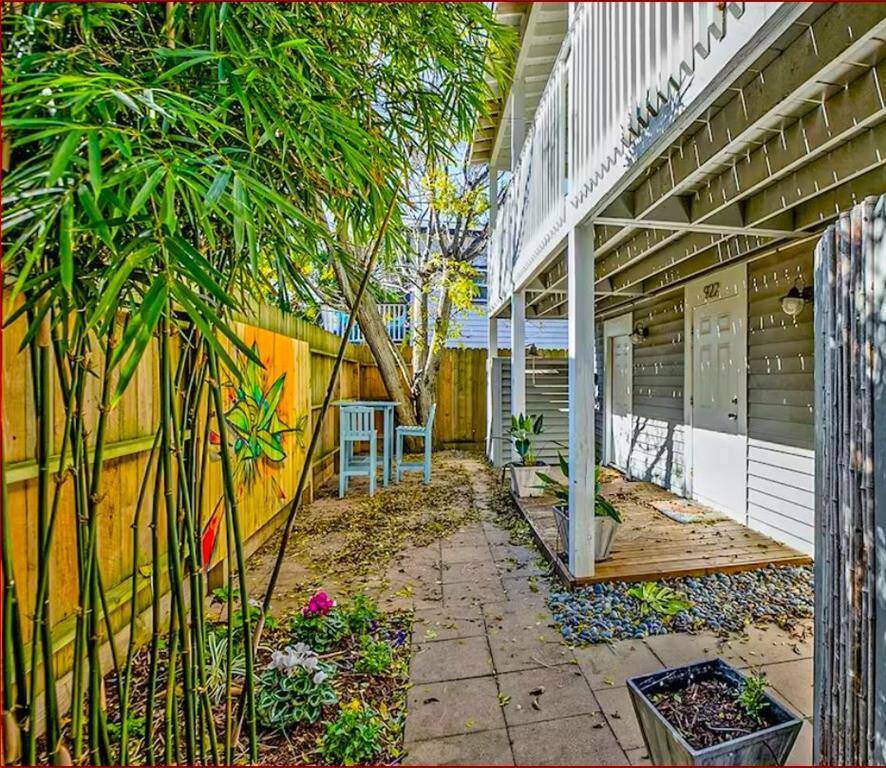 View of the front entry of the home