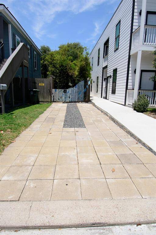 Driveway on Ave. L for more off street parking