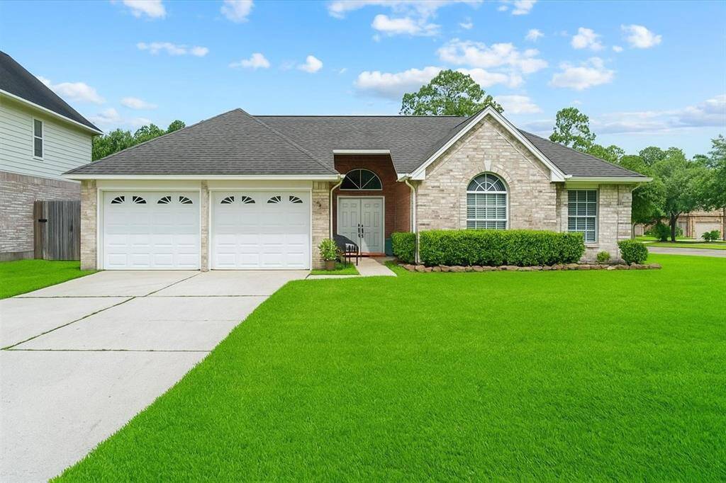 Welcome home to 9302 Kirkchapel Court.