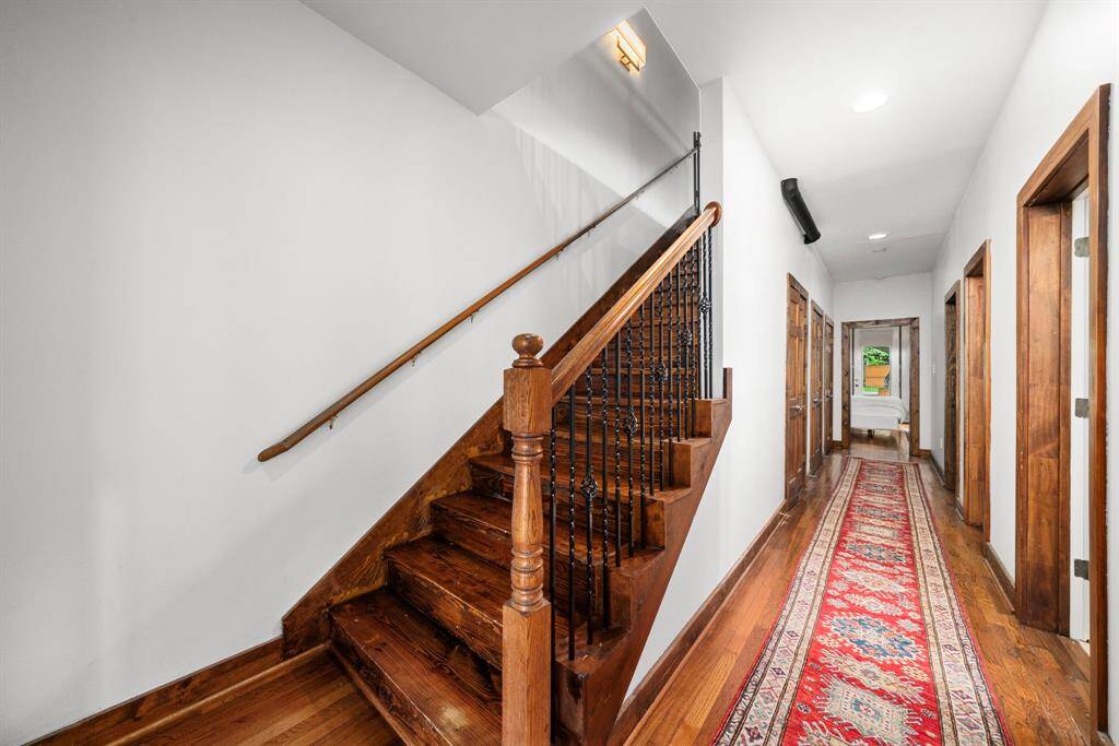 Downstairs hallway leading into the bedrooms.