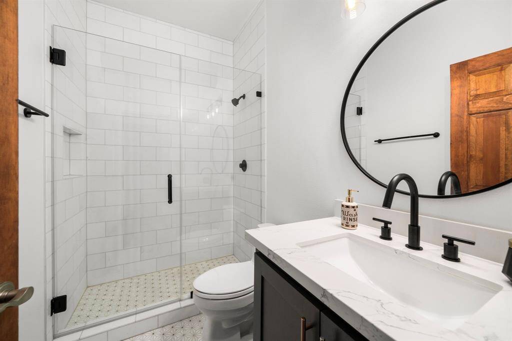 Secondary bathroom