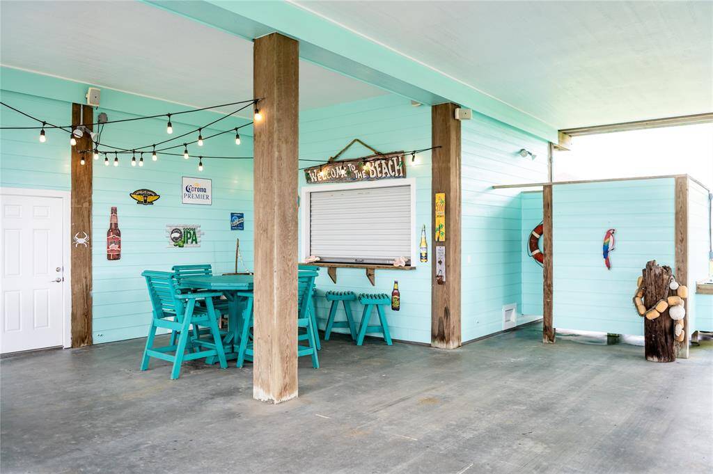 The beach is calling! All furniture and decor is included!