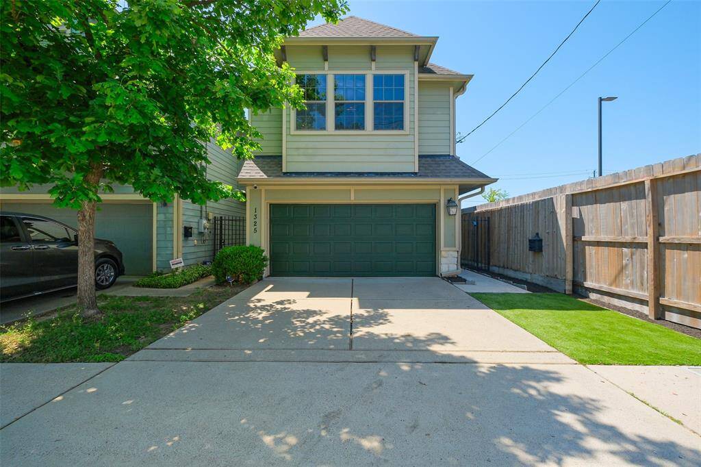 Welcome to 1325 Dorothy Street!