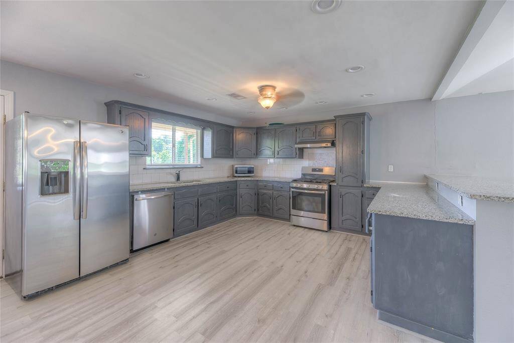 Guest house kitchen