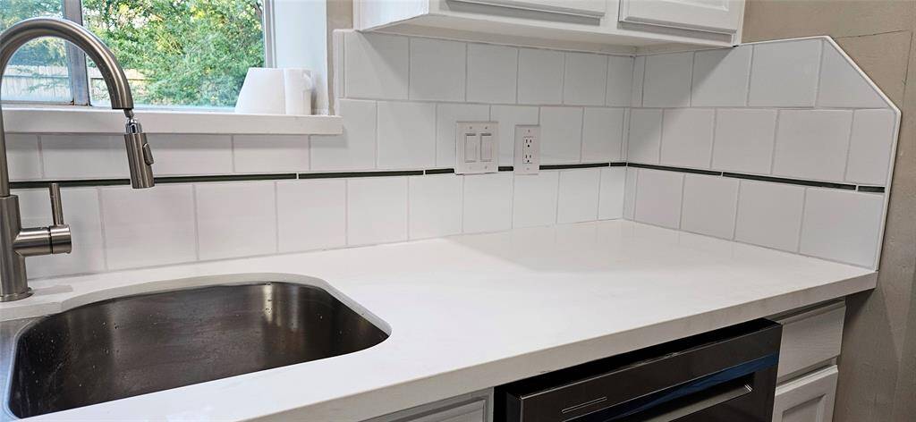 Tile Back Splash.