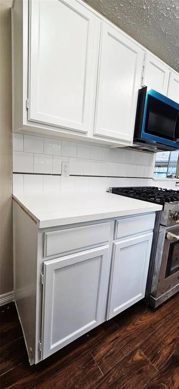 Tile Back Splash.