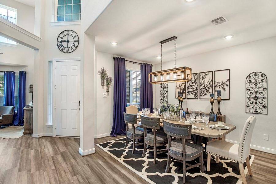 Formal dining