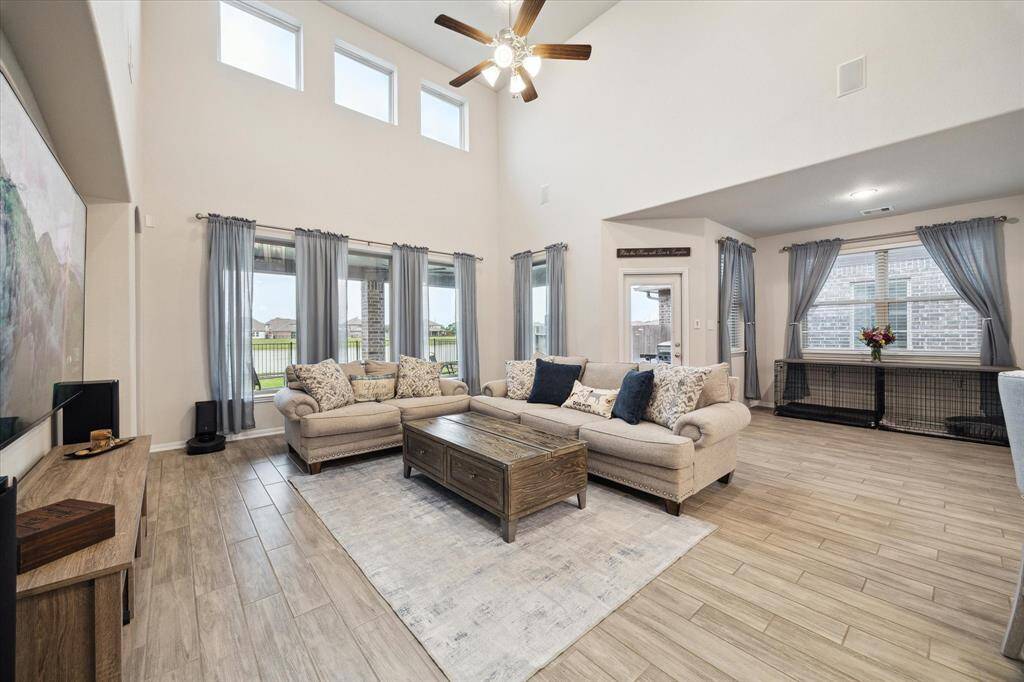 Wonderful kitchen with granite countertops, space at the top for decor, lots of counter space and storage.