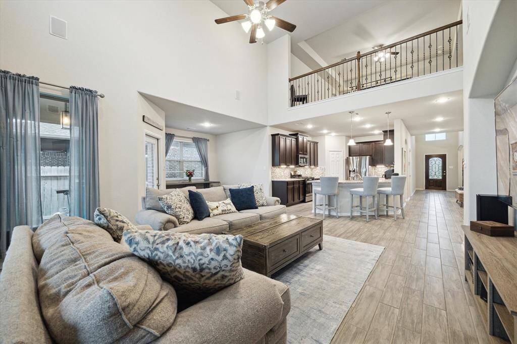 Nice and open to the breakfast and living area, I love all the lighting and natural light that comes in as well.