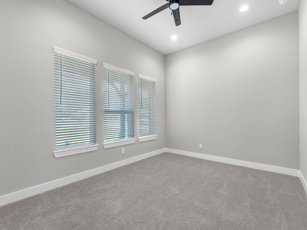 Half bath, downstairs