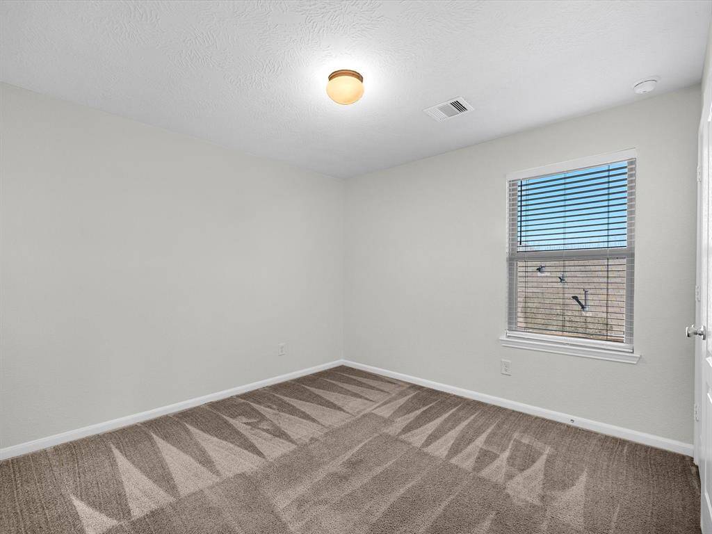Upstairs bed 2/3