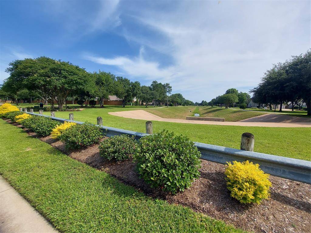 Green Belt/ Walking trail just steps away from the Property.