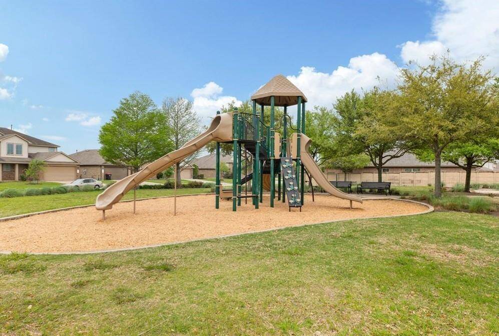 Pocket park in the neighborhood