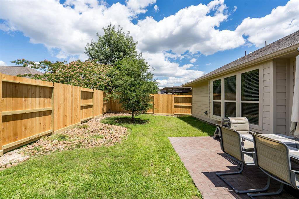 Patio furniture can stay.
