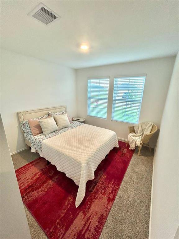 Guest bedroom