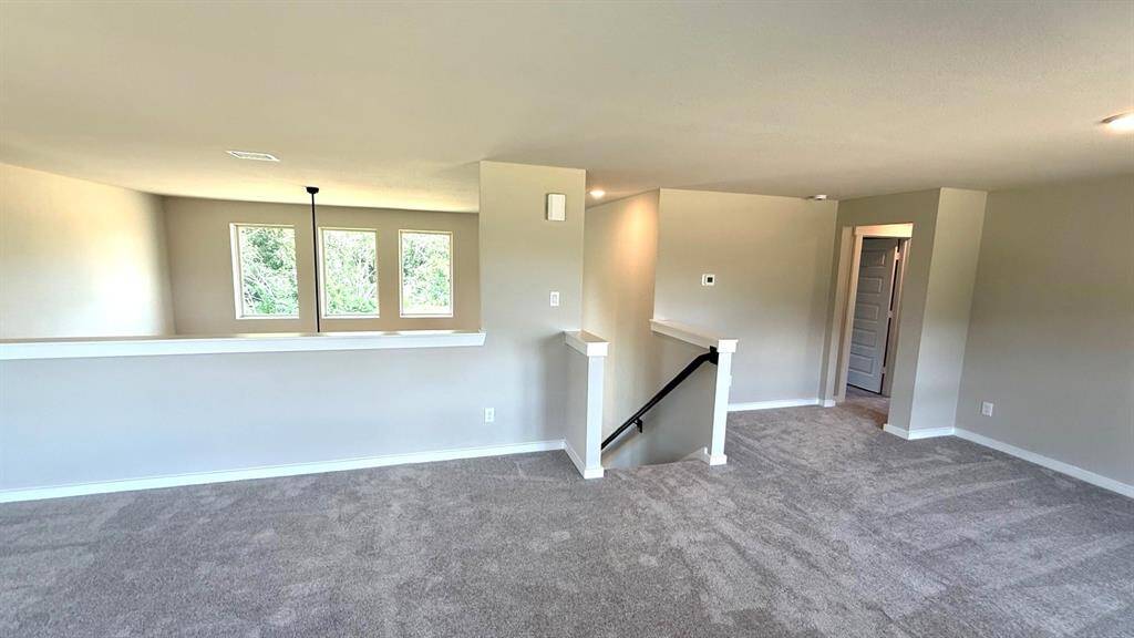 Whether you’re hosting friends for game night or enjoying a quiet evening with a good movie, this flex space seamlessly accommodates all your needs.