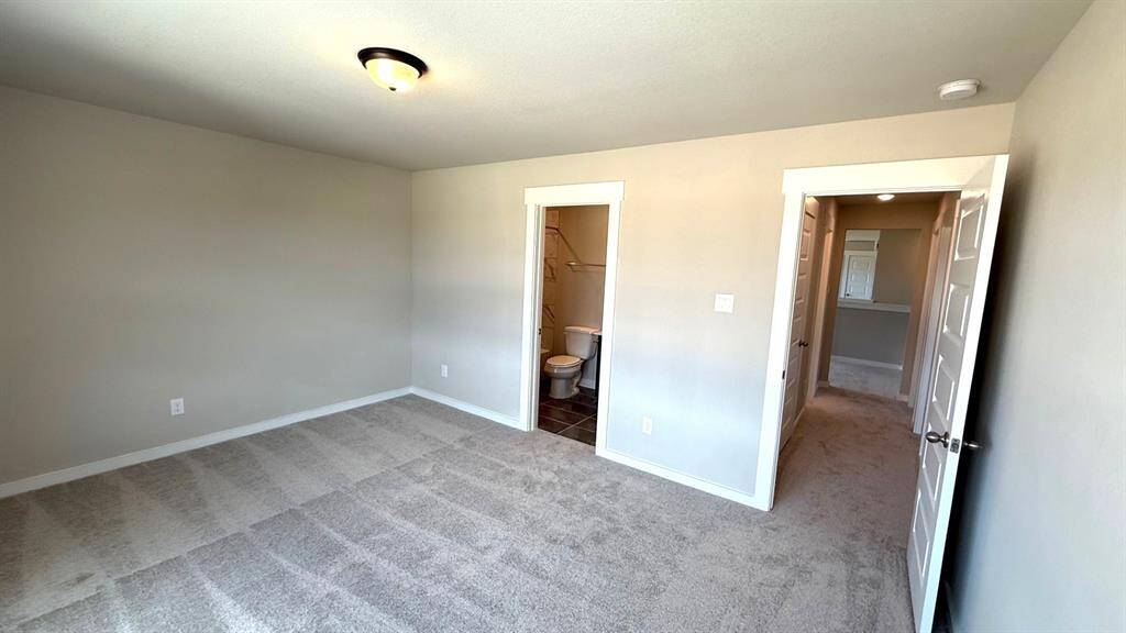 What a perfect space for a growing family, or even a parent to stay!
