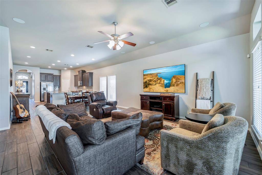 Open family/dining/kitchen area