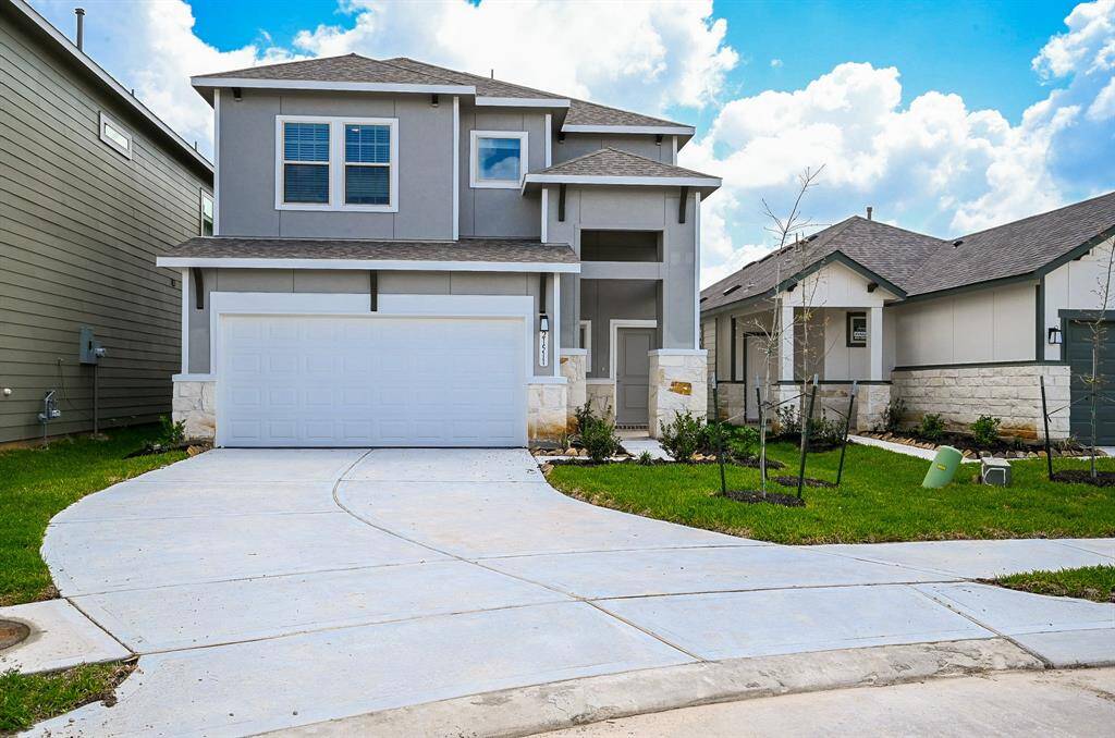 Yes! It's absolutely possible to fall in love with a home at first sight --- especially this newly constructed Saratoga home in the Cypress Oaks North community, located at 21511 Cypress Trellis Drive, Cypress, TX. Inside, are 4 bedrooms, 3-1/2 baths, occupying 2,064 square-feet of interior living space.