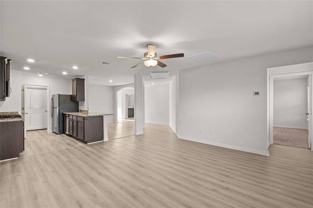 Incredible living space ready for your interior decorating touches! Imagine how more beautiful this can be!