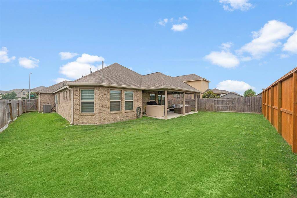 Enjoy a lush, green lawn with a convenient, fully automated sprinkler system.