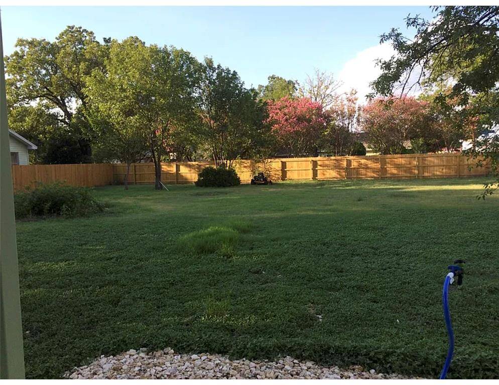 Yard View